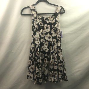 Black and White Floral Print Dress